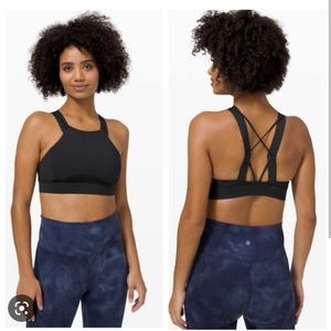 NWT Lululemon Strong at Heart sports bra